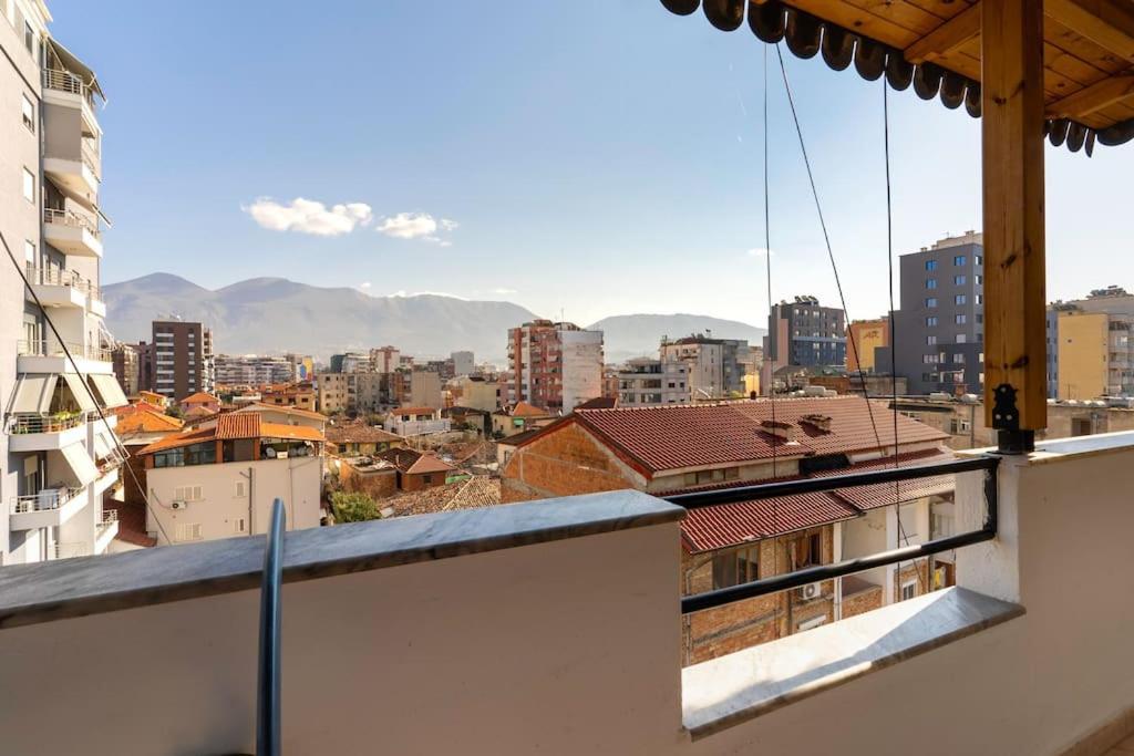 New Bazaar Apartment Tiranë Luaran gambar