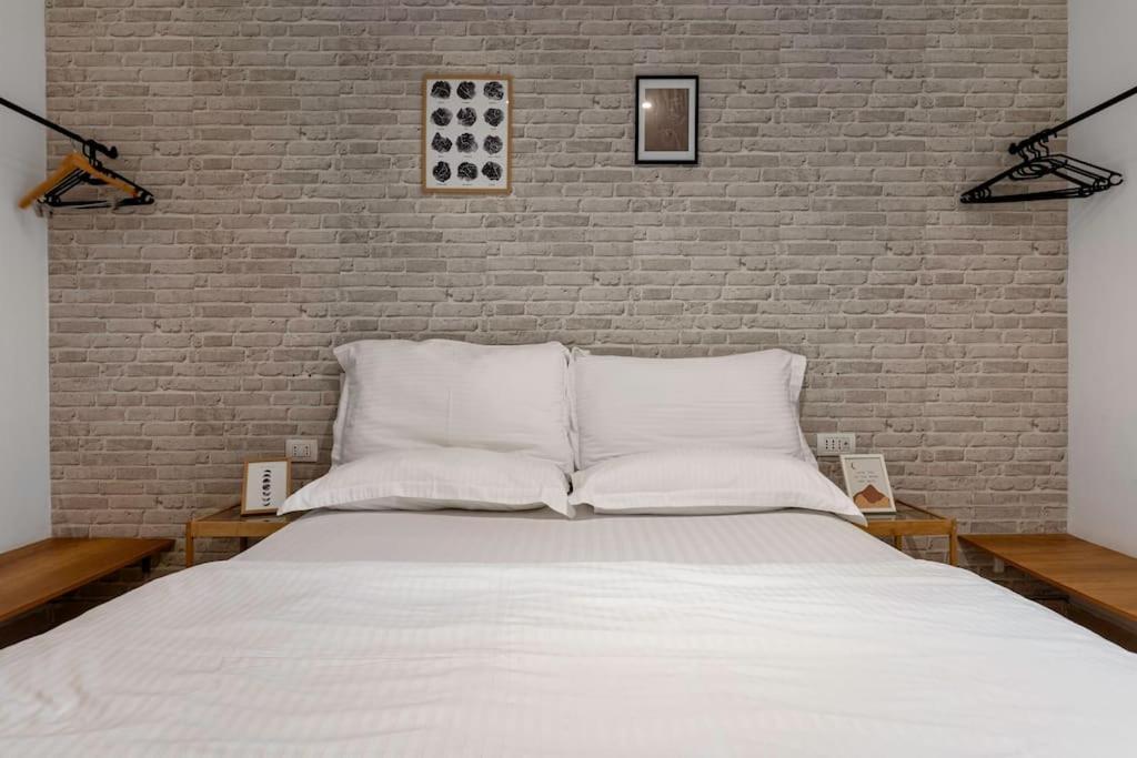 New Bazaar Apartment Tiranë Luaran gambar